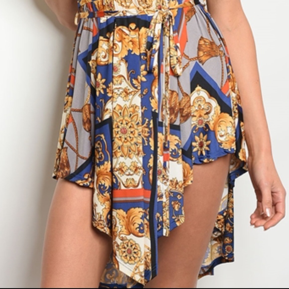 2 LEFT! CREAM ROYAL DRESS - Picture 5 of 8